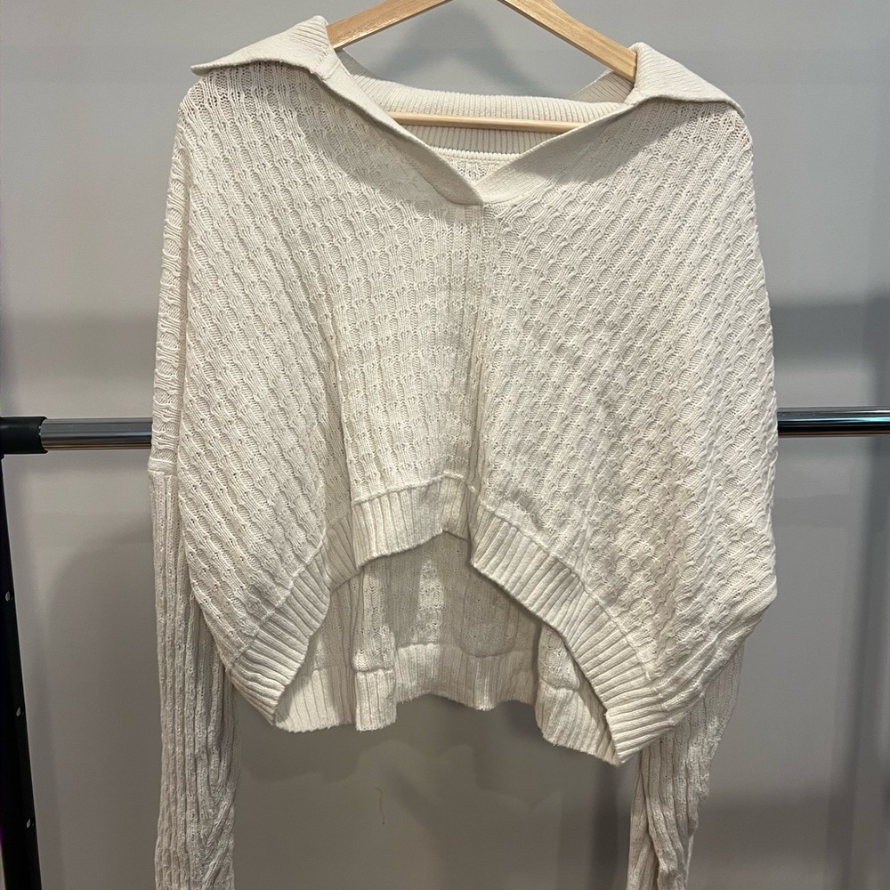 Hollister White Textured Knit Shrug